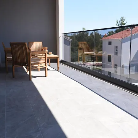 B1Villa Srima Exterior photo
